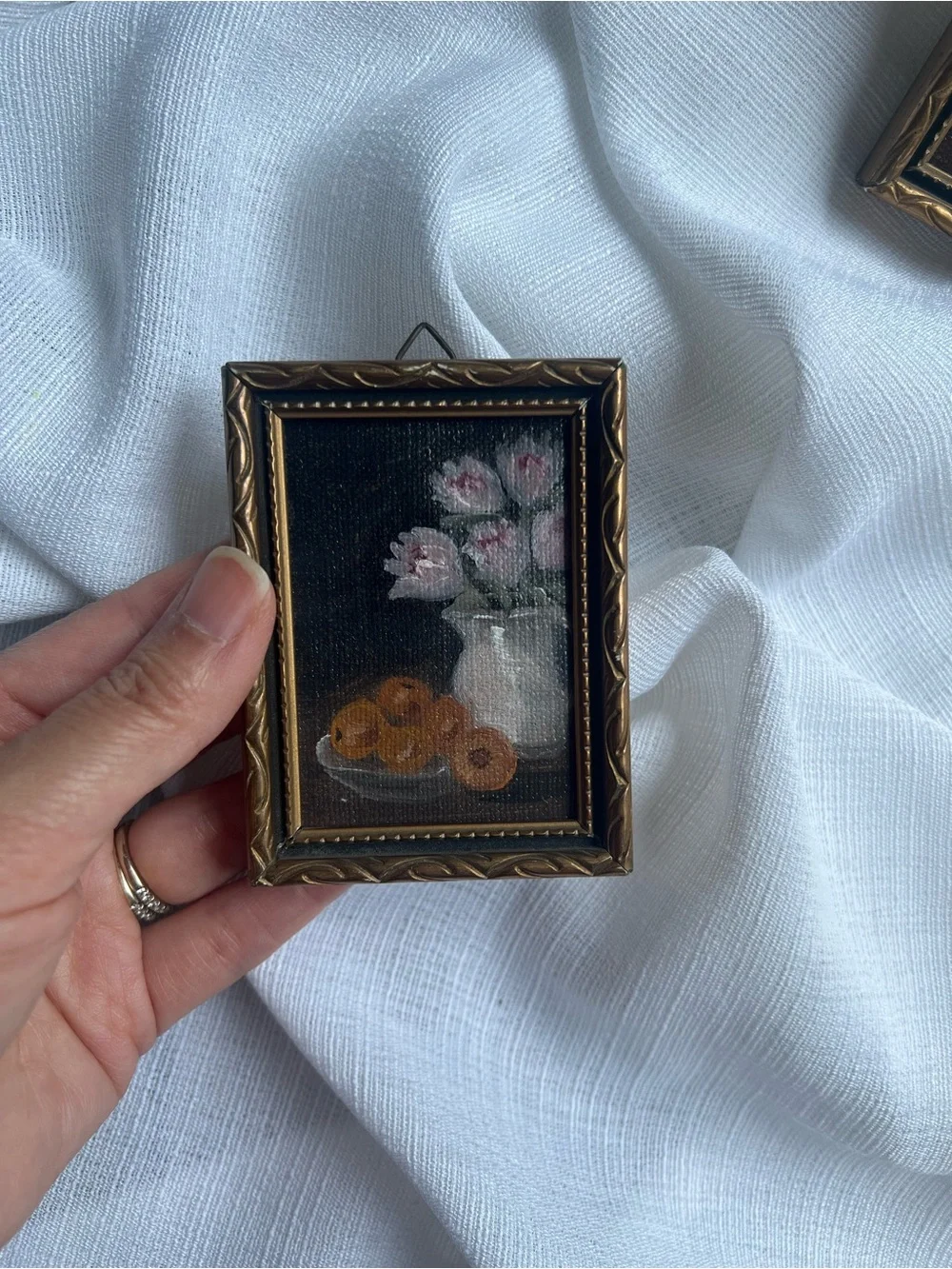 N/A hang screen framed